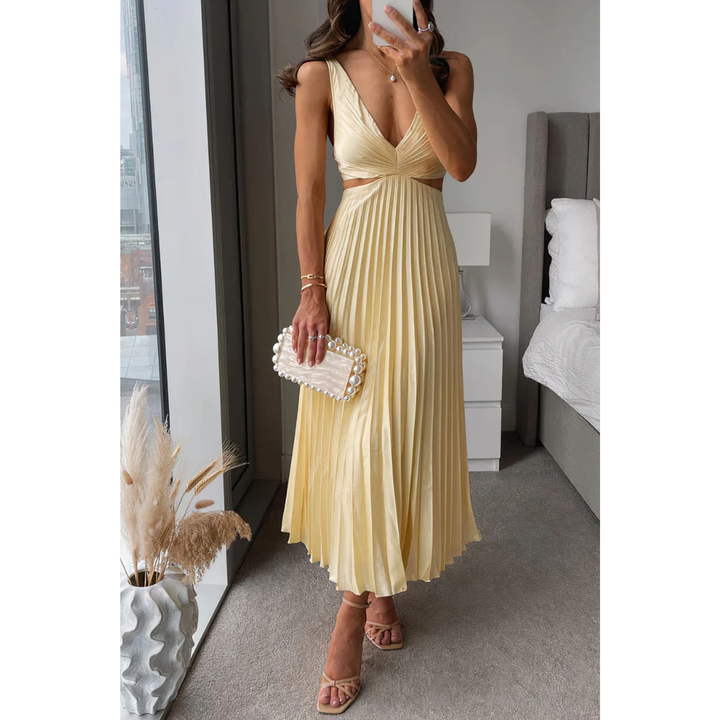 Eeya | Summer Sleeveless Fit And Flare Pleated Midi Dress