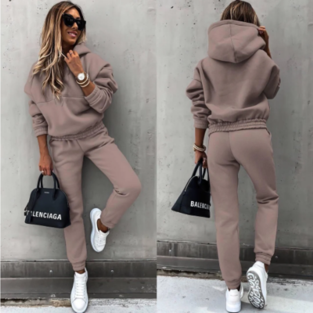 Tanya | Comfortable Sporty Pants And Hoodie Set For Women